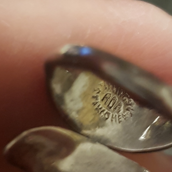 Vtg. Sterling Silver  Leaf Motiff  Ring - Picture 3 of 5